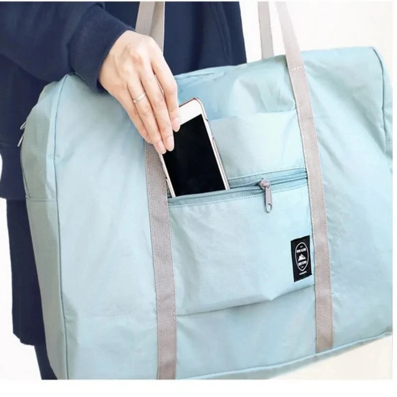 Best‑selling foldable duffel bag with extra‑large capacity, ultra‑light design, and perfect for travel, gym, and weekend trips. Stylish, durable, and folds flat in seconds