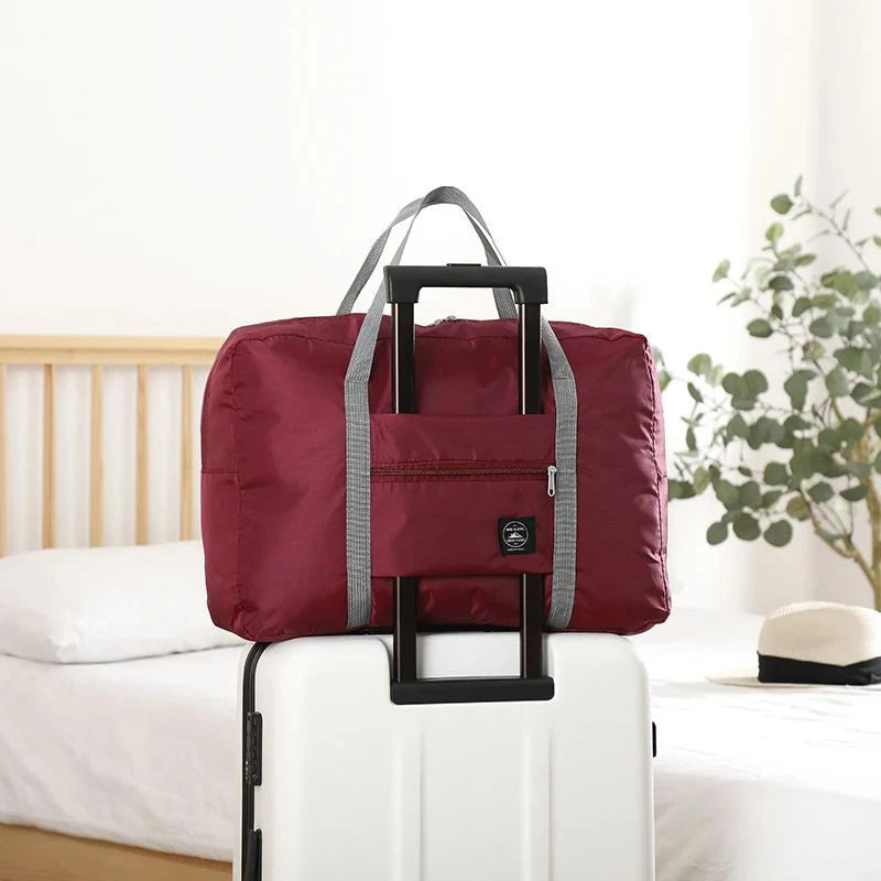 Best‑selling foldable duffel bag with extra‑large capacity, ultra‑light design, and perfect for travel, gym, and weekend trips. Stylish, durable, and folds flat in seconds
